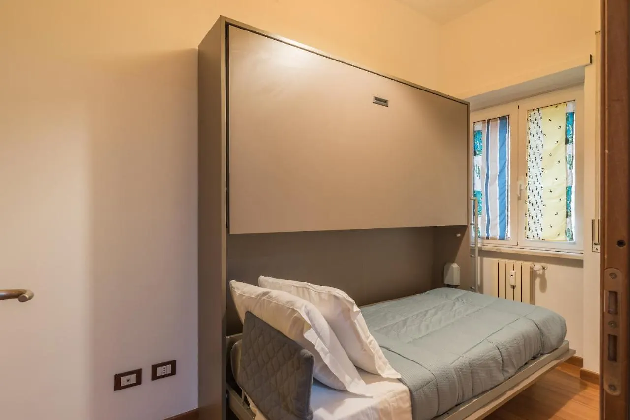 شقة Bright Apt 2 Bedroom And Balcony روما
