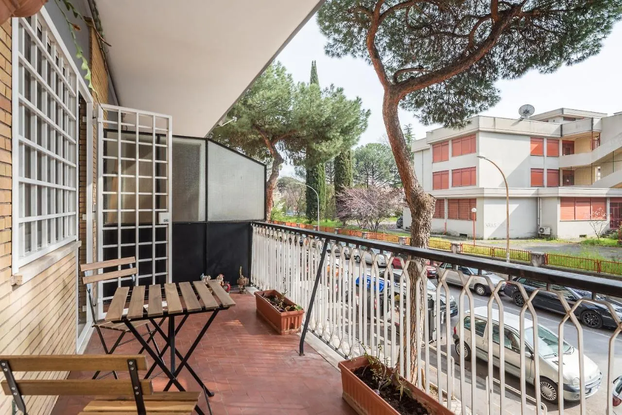 Bright Apt 2 Bedroom And Balcony روما إيطاليا